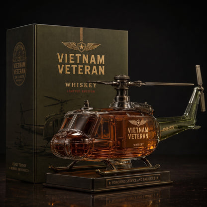 🇺🇸🚁🎖️Vietnam Veteran Military Helicopter 1965-1975 Whiskey Bottle