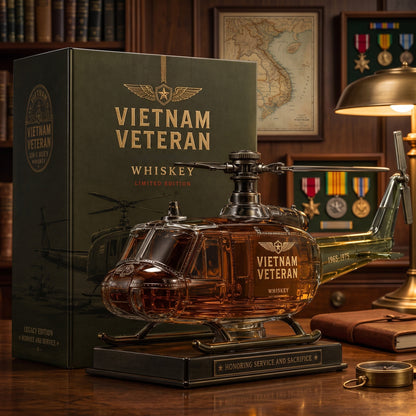 🇺🇸🚁🎖️Vietnam Veteran Military Helicopter 1965-1975 Whiskey Bottle