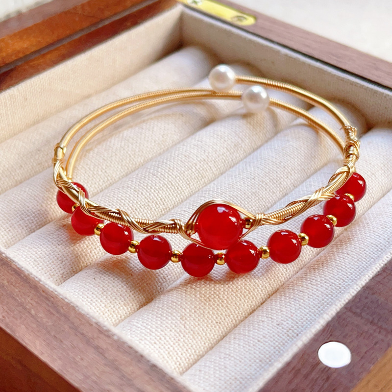 ✨ Cat’s Eye Bracelet – Elegant, Shimmering Beaded Jewelry